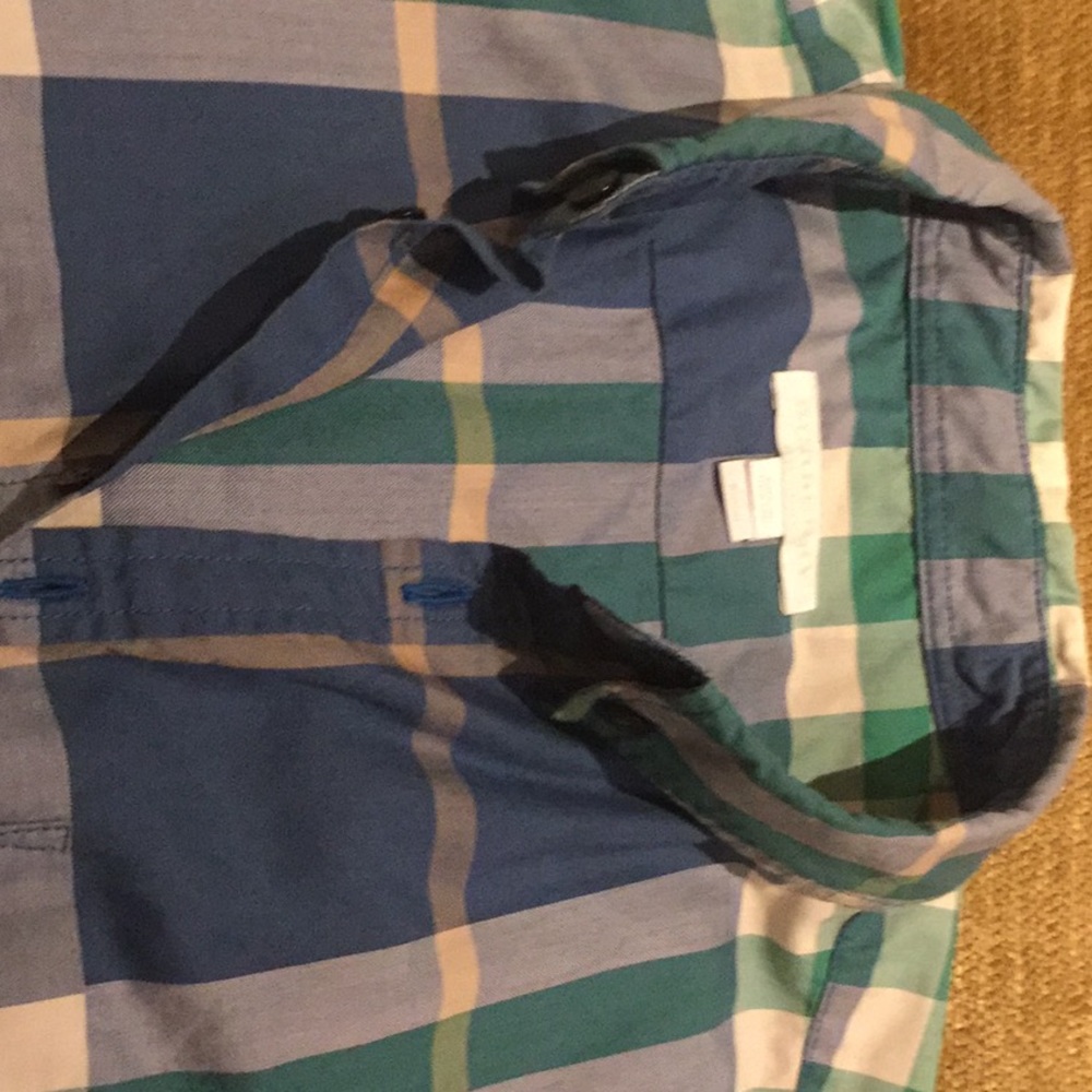 Boys Burberry button down short sleeve shirt